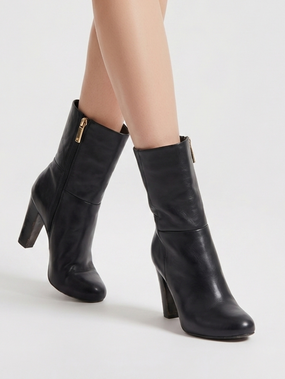 Banana Republic Lissy Black leather Boots 6.5